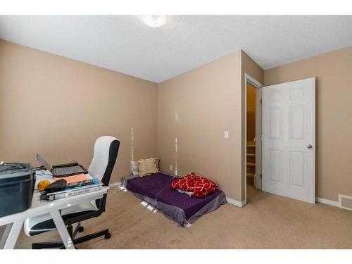 13 Copperfield Court Se, Calgary, AB - Indoor Photo Showing Office