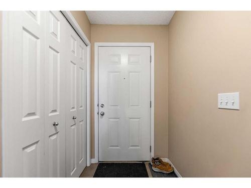 13 Copperfield Court Se, Calgary, AB - Indoor Photo Showing Other Room