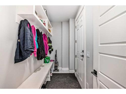 92 Saddlecrest Link Ne, Calgary, AB - Indoor