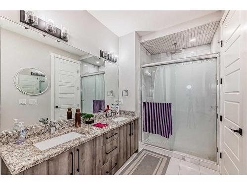 92 Saddlecrest Link Ne, Calgary, AB - Indoor Photo Showing Bathroom