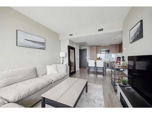 1910-1188 3 Street Se, Calgary, AB - Indoor Photo Showing Living Room