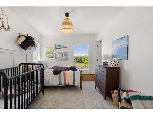 446 Quarry Way Se, Calgary, AB - Indoor Photo Showing Bedroom