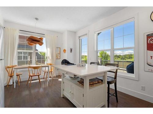 446 Quarry Way Se, Calgary, AB - Indoor Photo Showing Dining Room