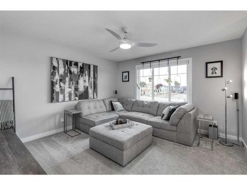 132 Sunrise Common, Cochrane, AB - Indoor Photo Showing Living Room