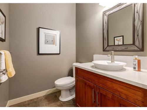 111 Cranleigh Terrace Se, Calgary, AB - Indoor Photo Showing Bathroom