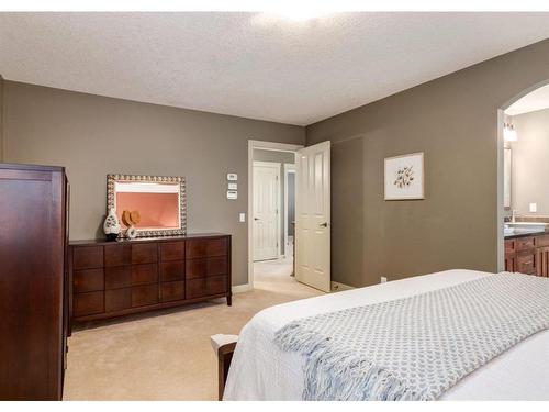 111 Cranleigh Terrace Se, Calgary, AB - Indoor Photo Showing Bedroom