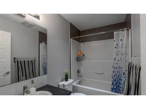 303-70 Saddlestone Drive Ne, Calgary, AB - Indoor Photo Showing Bathroom