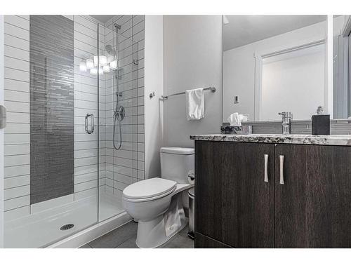 1802-303 13 Avenue Sw, Calgary, AB - Indoor Photo Showing Bathroom