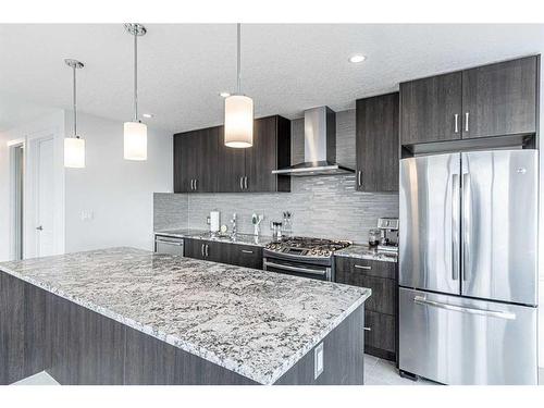 1802-303 13 Avenue Sw, Calgary, AB - Indoor Photo Showing Kitchen With Stainless Steel Kitchen With Upgraded Kitchen