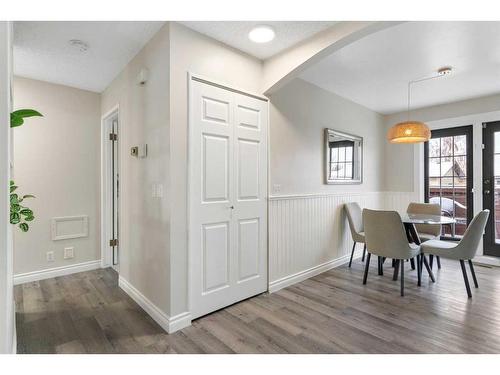 543 Summerwood Place Se, Airdrie, AB - Indoor Photo Showing Dining Room