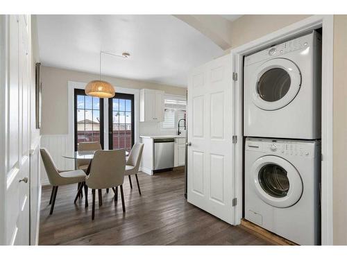 543 Summerwood Place Se, Airdrie, AB - Indoor Photo Showing Laundry Room