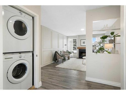 543 Summerwood Place Se, Airdrie, AB - Indoor Photo Showing Laundry Room