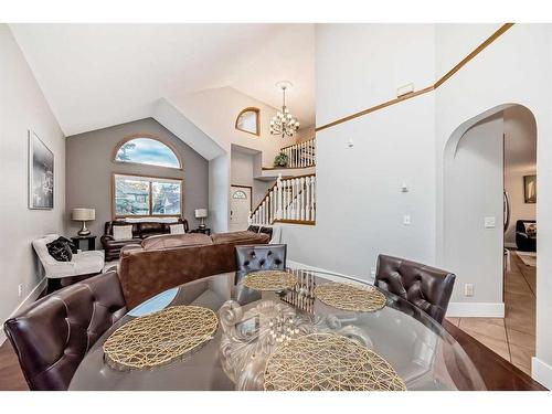 103 Hawktree Close Nw, Calgary, AB - Indoor Photo Showing Dining Room