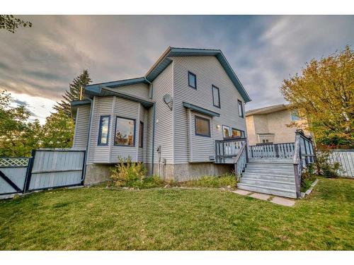 103 Hawktree Close Nw, Calgary, AB - Outdoor