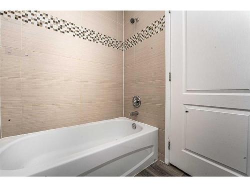 339 Martinbrook Place Ne, Calgary, AB - Indoor Photo Showing Bathroom