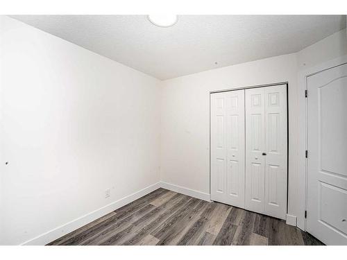 339 Martinbrook Place Ne, Calgary, AB - Indoor Photo Showing Other Room