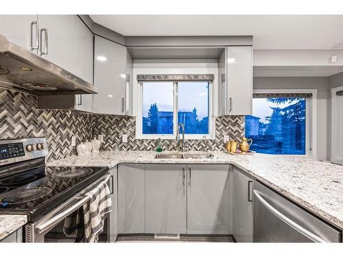 235 California Place Ne, Calgary, AB - Indoor Photo Showing Kitchen With Double Sink With Upgraded Kitchen