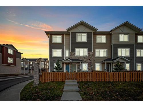 450 Canals Crossing Sw, Airdrie, AB - Outdoor With Facade