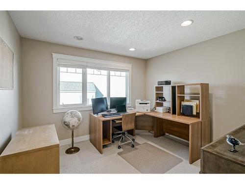 73 Tusslewood Heights Nw, Calgary, AB - Indoor Photo Showing Office