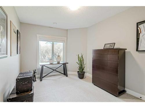 73 Tusslewood Heights Nw, Calgary, AB - Indoor