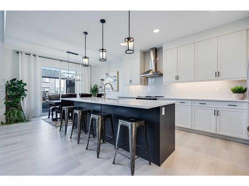 88 Belmont Terrace Sw, Calgary, AB - Indoor Photo Showing Kitchen With Upgraded Kitchen