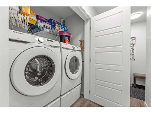 116-80 Carrington Plaza Nw, Calgary, AB - Indoor Photo Showing Laundry Room