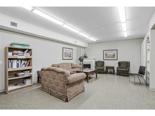 2358-151 Country Village Road Ne, Calgary, AB - Indoor