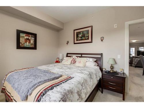 3408-402 Kincora Glen Road Nw, Calgary, AB - Indoor Photo Showing Bedroom