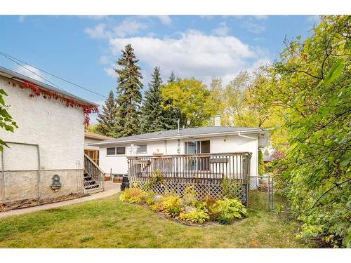 443 Hendon Drive Nw, Calgary, AB - Outdoor With Deck Patio Veranda