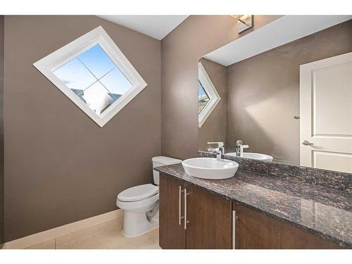 47 West Springs Lane Sw, Calgary, AB - Indoor Photo Showing Bathroom