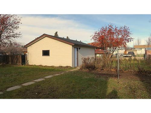 808 3 Avenue, Bassano, AB - Outdoor