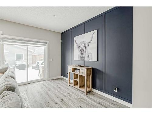 14921 1 Street Nw, Calgary, AB - Indoor