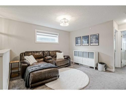 14921 1 Street Nw, Calgary, AB - Indoor Photo Showing Living Room