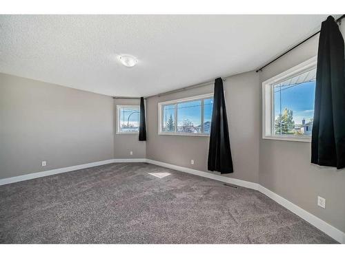 27 Canoe Circle Sw, Airdrie, AB - Indoor Photo Showing Other Room