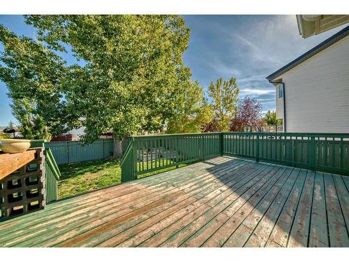 27 Canoe Circle Sw, Airdrie, AB - Outdoor With Deck Patio Veranda