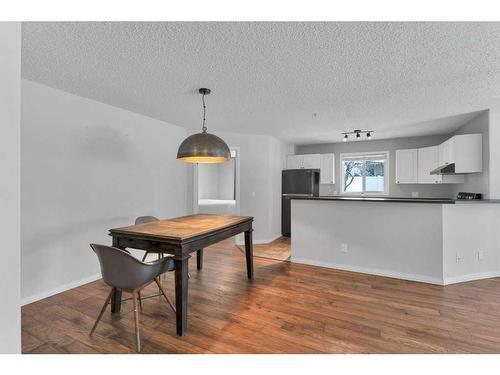 3102-20 Harvest Rose Park Ne, Calgary, AB - Indoor