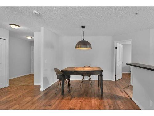 3102-20 Harvest Rose Park Ne, Calgary, AB - Indoor Photo Showing Dining Room