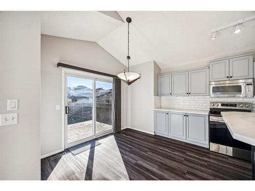 154 Prestwick Landing Se, Calgary, AB - Indoor Photo Showing Kitchen With Upgraded Kitchen