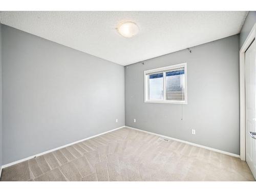 154 Prestwick Landing Se, Calgary, AB - Indoor Photo Showing Other Room