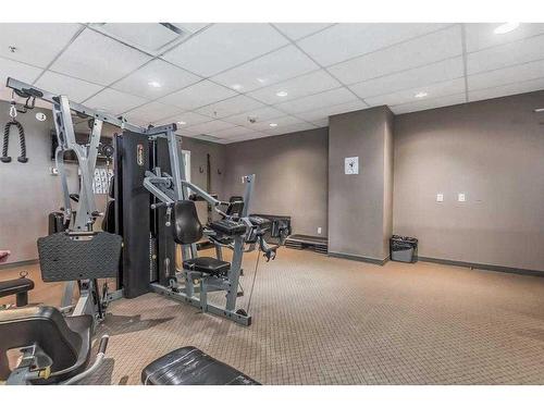 1801-1053 10 Street Sw, Calgary, AB - Indoor Photo Showing Gym Room