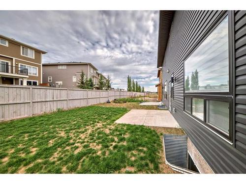 660 South Point Heath Sw, Airdrie, AB - Outdoor