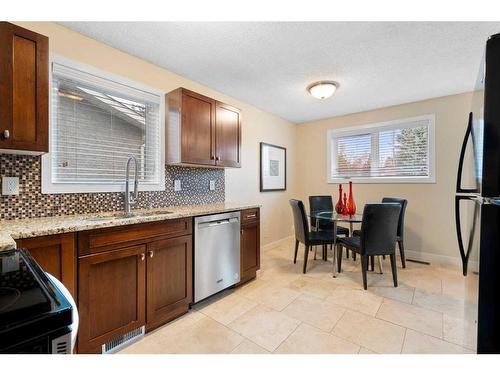 53 Shawinigan Road Sw, Calgary, AB - Indoor