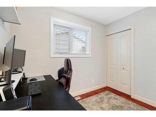 53 Shawinigan Road Sw, Calgary, AB - Indoor Photo Showing Office