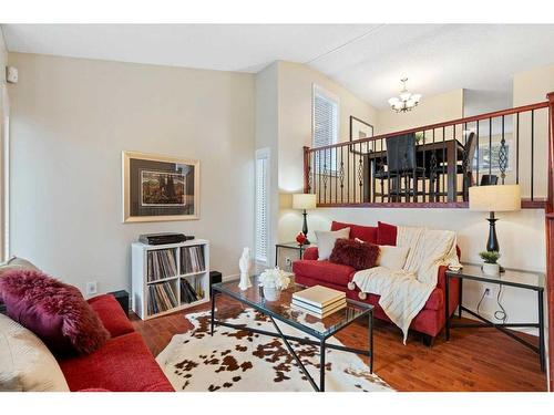 53 Shawinigan Road Sw, Calgary, AB - Indoor Photo Showing Living Room