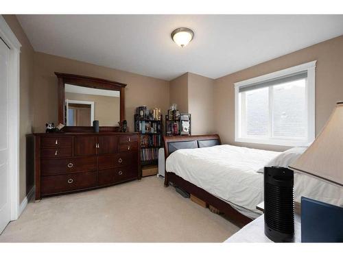 192 Lindstrom Crescent, Fort Mcmurray, AB - Indoor Photo Showing Bedroom