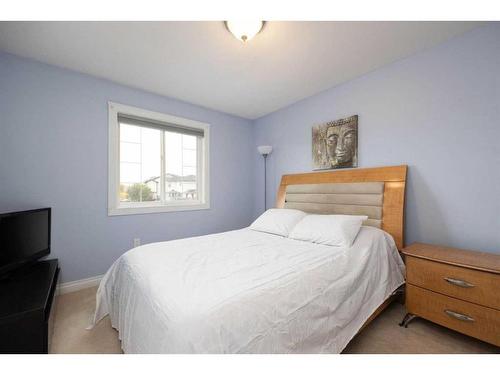 192 Lindstrom Crescent, Fort Mcmurray, AB - Indoor Photo Showing Bedroom