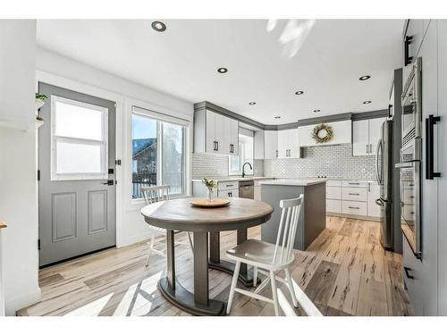 68 Hawkwood Drive Nw, Calgary, AB - Indoor Photo Showing Dining Room