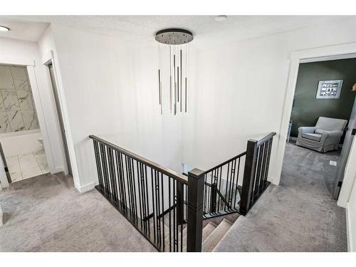 68 Hawkwood Drive Nw, Calgary, AB - Indoor Photo Showing Other Room