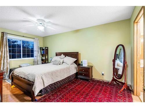 9838 Hidden Valley Drive Nw, Calgary, AB - Indoor Photo Showing Bedroom