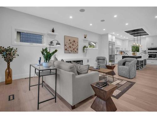 1172 Lake Sundance Crescent Se, Calgary, AB - Indoor Photo Showing Living Room